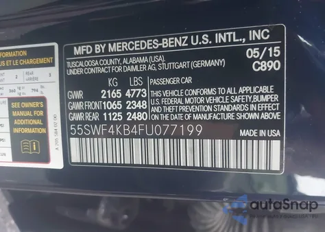 2015 Mercedes-Benz C 300 4Matic/Luxury 4Matic/Sport 4Matic z USA, uszkodzony, nr VIN 55SWF4KB4FU077199